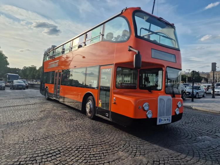 Vue du bus cabriolet - Autocars-soummane